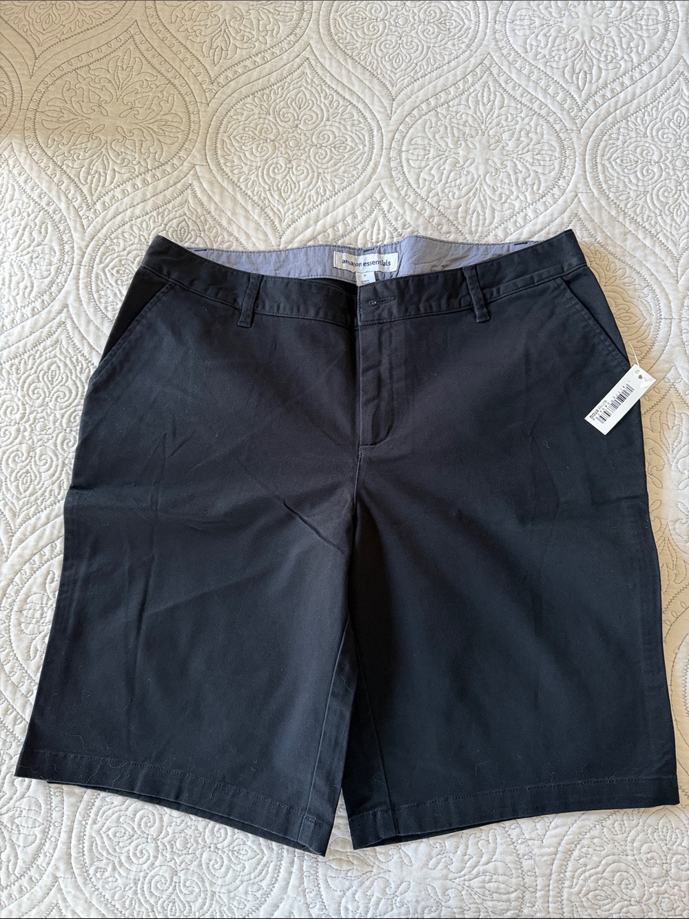 Essentials Women’s Black Flat Front Shorts NWT, Size 10